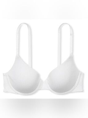 Like New Victoria Secret Lightly Lined Demi bra Size 38DDD